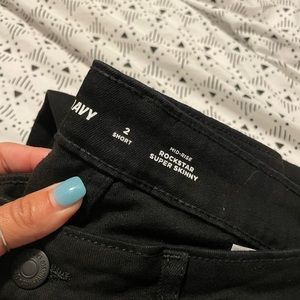 Old navy mid rise rockstar super skinny jeans